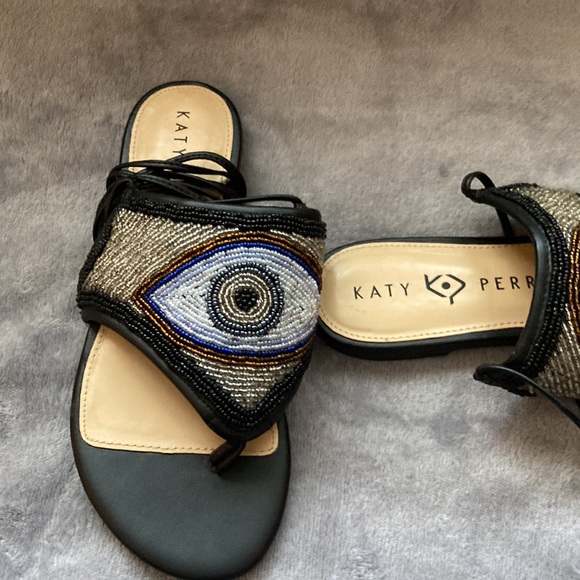 The Lauren” Katy Perry Black Sandals. Size 5 - Picture 2 of 4